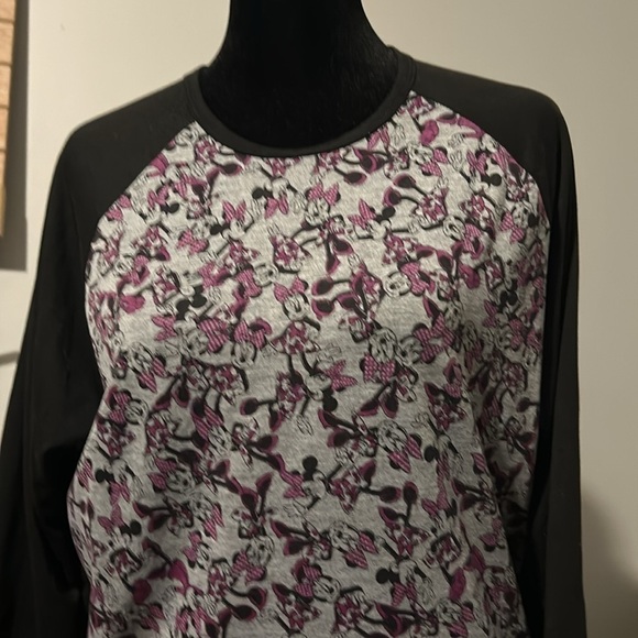 Lularoe Medium 3/4 top   E - Picture 2 of 6